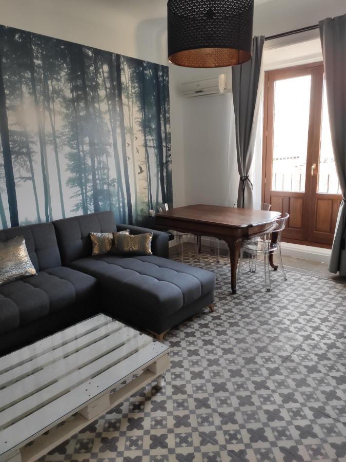 Nuevo Elegante Piso Vintage En Plena Plaza Mayor Мадрид Екстериор снимка